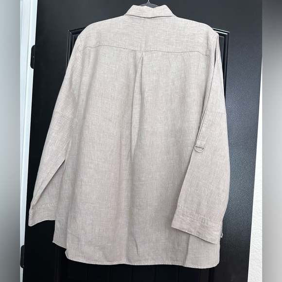 Jones New York Light Beige Linen-Blend Shirt . - Picture 2 of 7